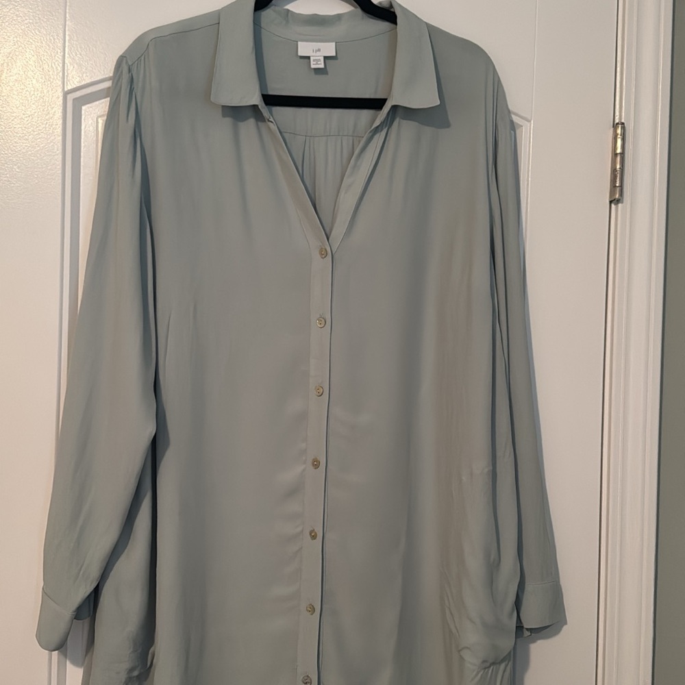 J. Jill Light tunic Blouse with pockets